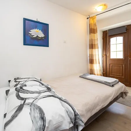 Awesome In With Wifi Apartmán