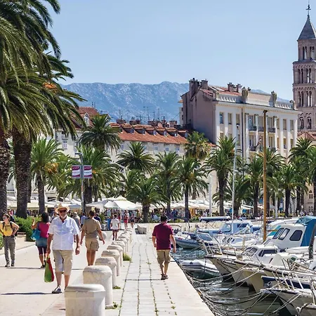 アパート Awesome In With Wifi