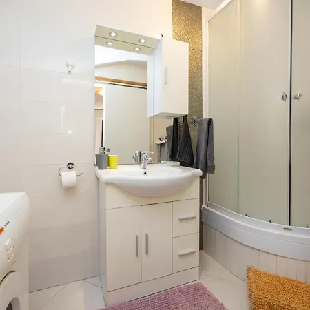 Lovely Apartment In Split With Wifi Split